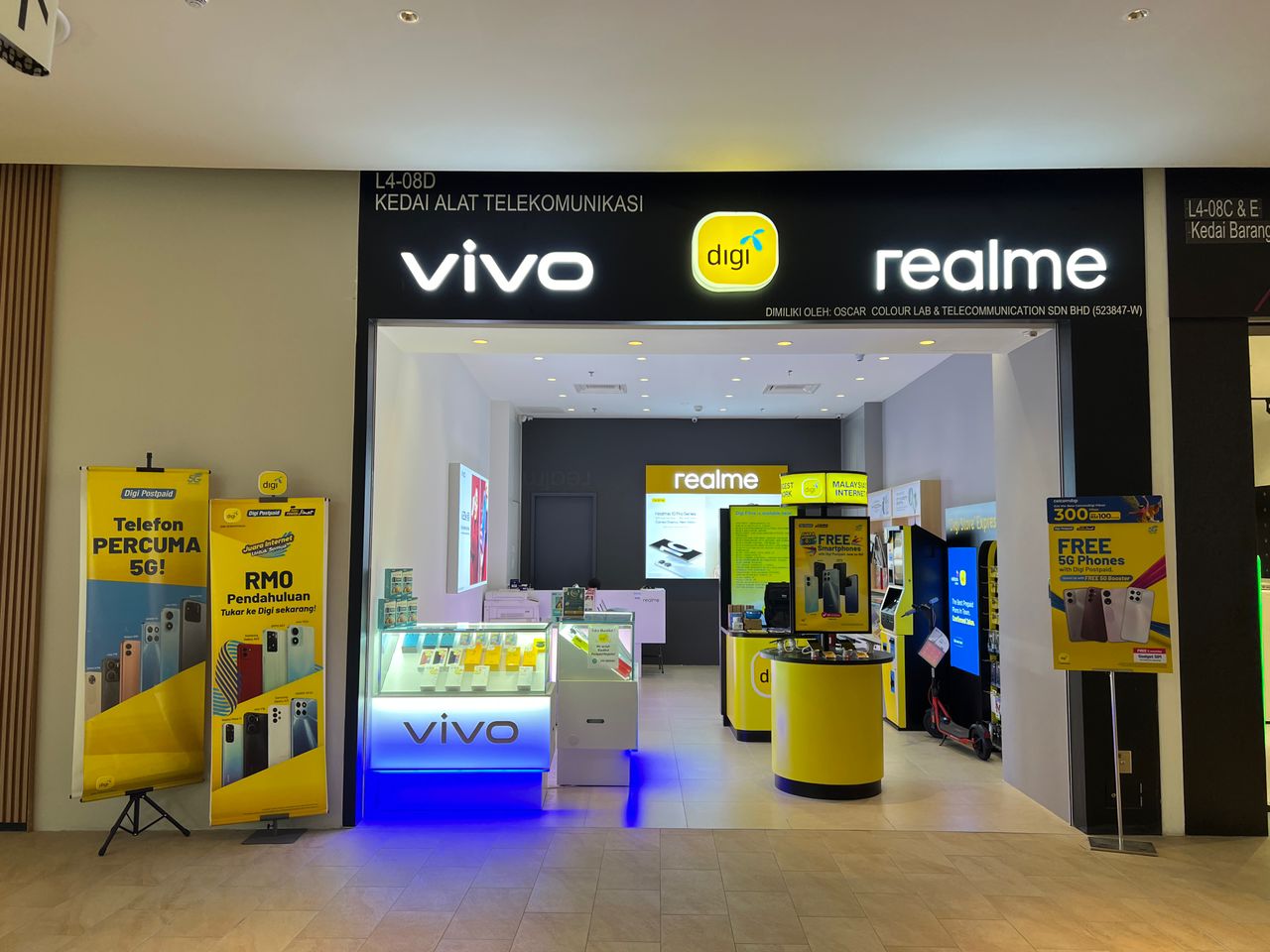 realme outlet