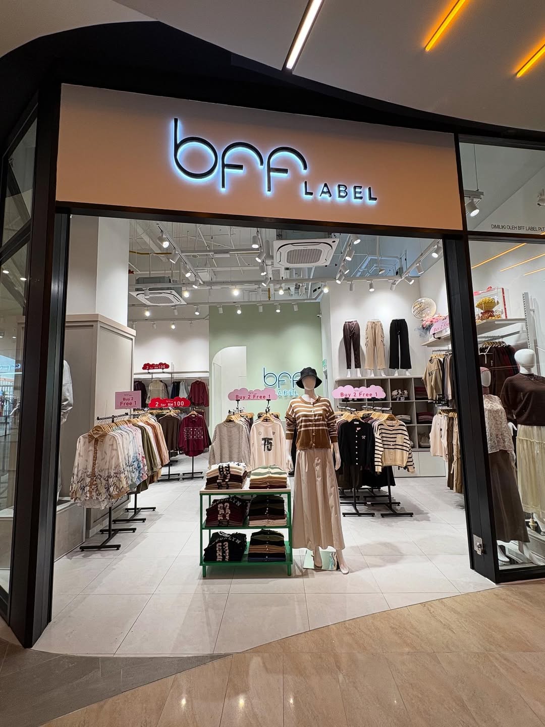 So excited to tell you guys a big news! We have finally opened our new bff label branch at the c (5).jpg