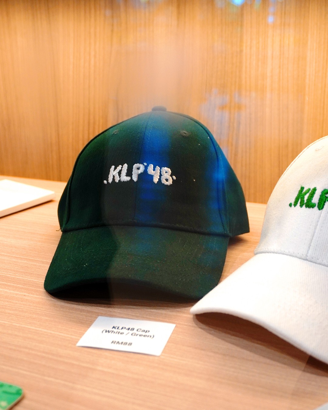 KLP48 Theater08.jpg
