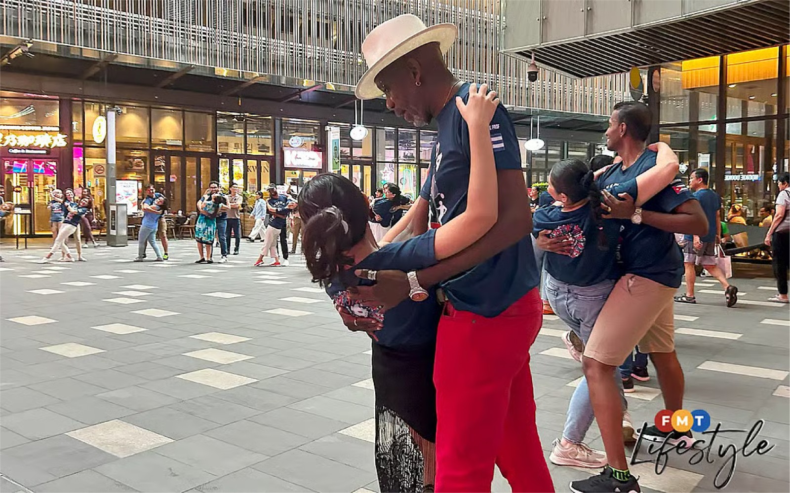 Rueda de Casino Flash Mob-03.jpg